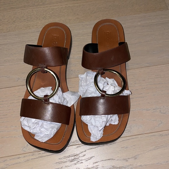 ASOS DESIGN Fresco premium leather ring detail mules - Picture 5 of 6